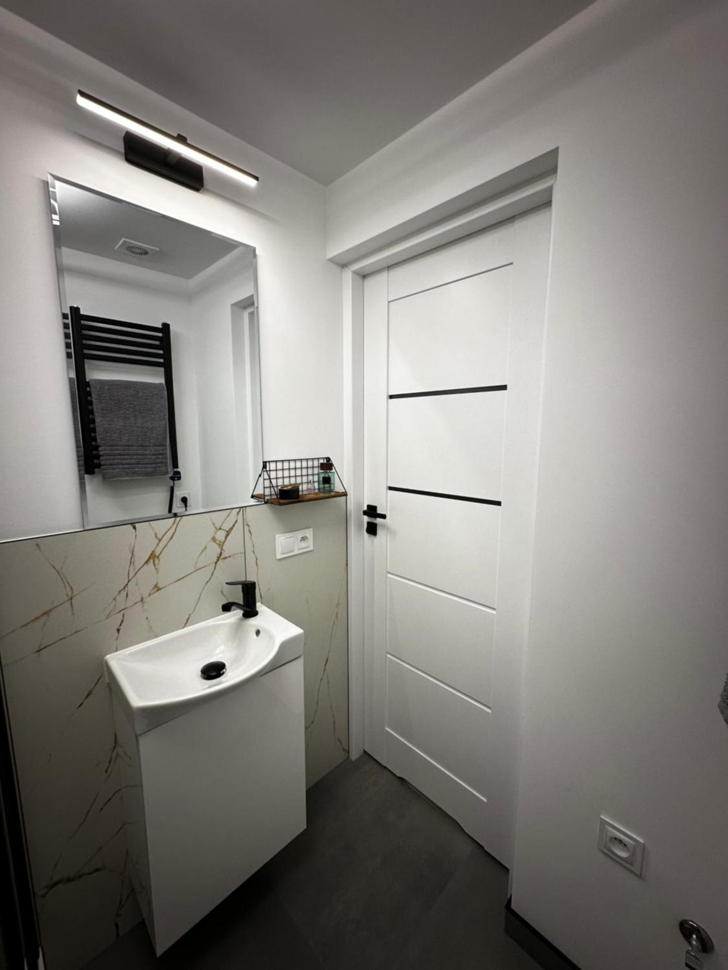 Skwerowa Nest Apartment Krasków Exterior foto