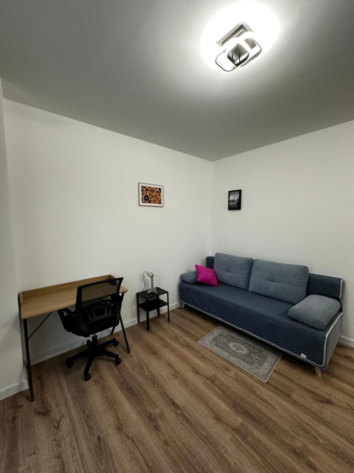 Skwerowa Nest Apartment Krasków Exterior foto