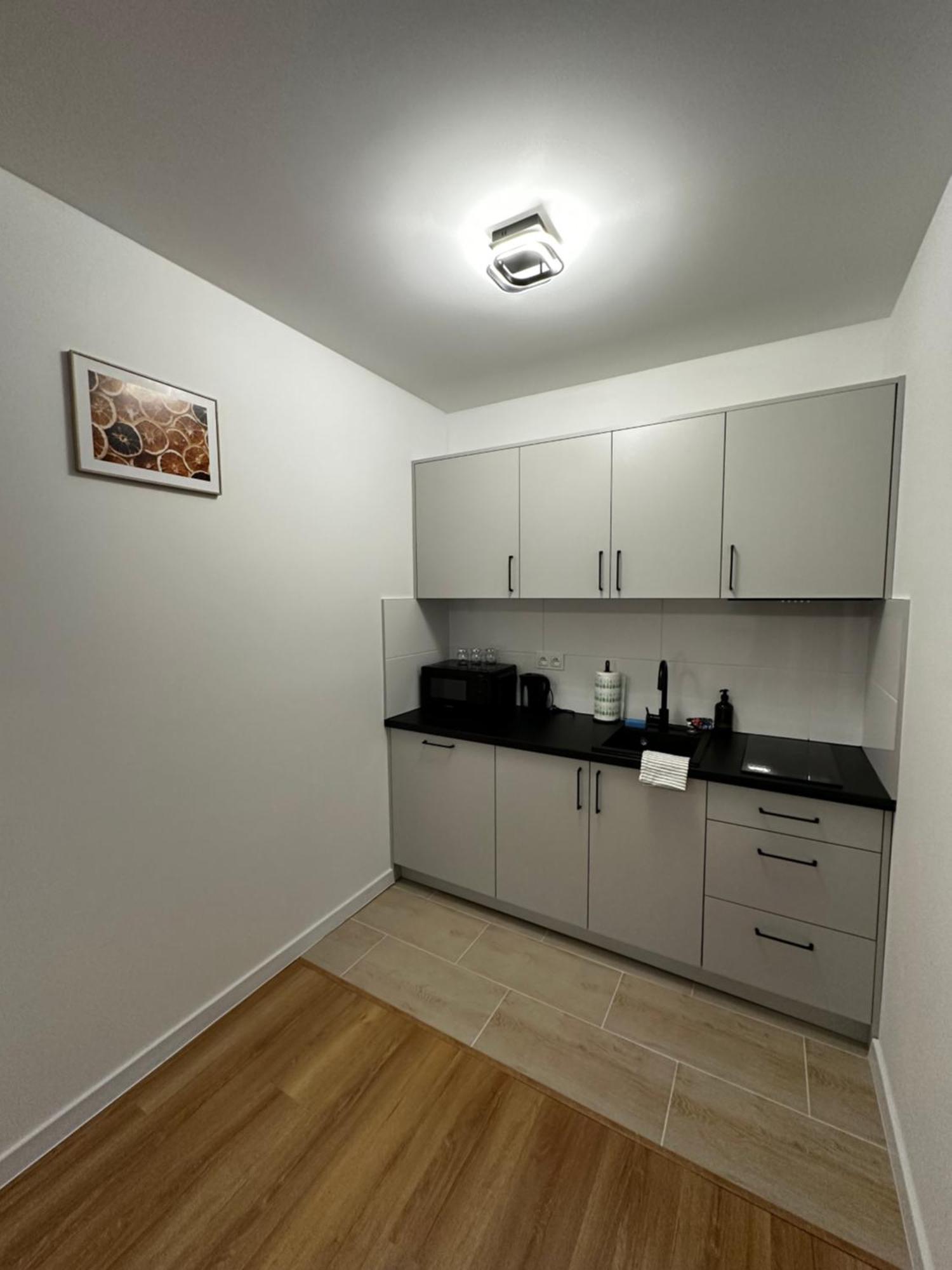 Skwerowa Nest Apartment Krasków Exterior foto